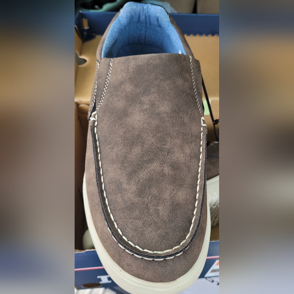 Izod loafers Boat Shoes